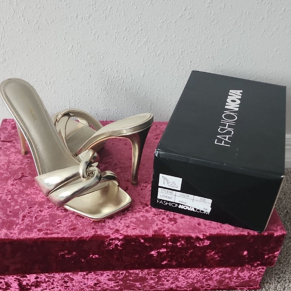 Fashion Nova Metallic Gold Heels